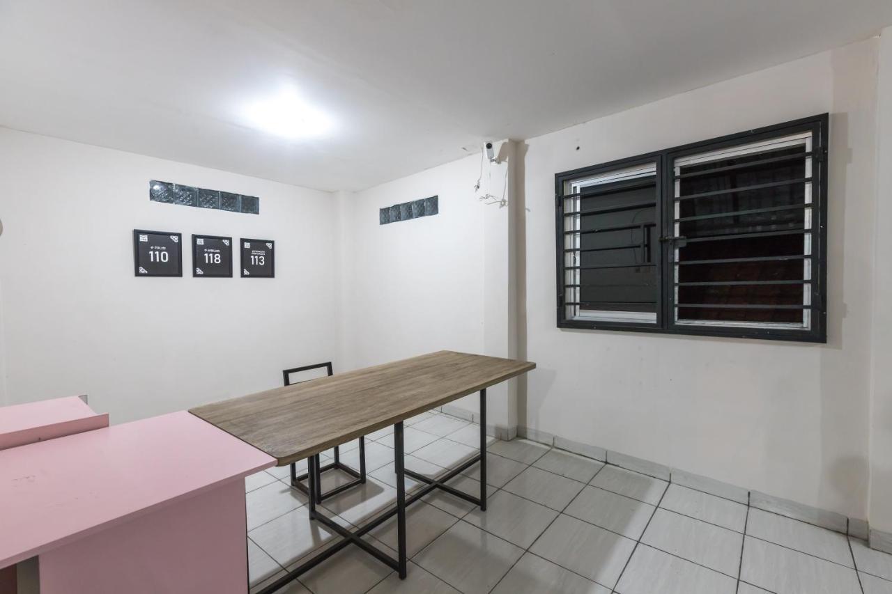 Maminoti Syariah Residence Mitra Reddoorz Bogor Kültér fotó
